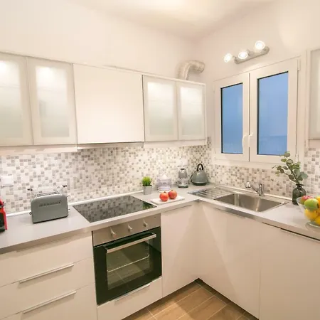 Apartment Magnificent Luxury Retrostyle Flat Acropolis View