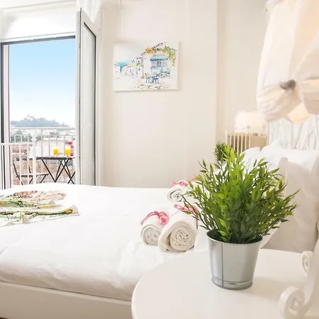Apartment Magnificent Luxury Retrostyle Flat Acropolis View