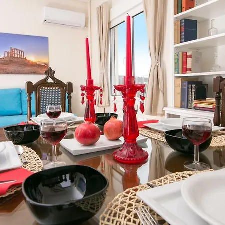 Magnificent Luxury Retrostyle Flat Acropolis View Apartment