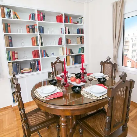 Magnificent Luxury Retrostyle Flat Acropolis View * Athens